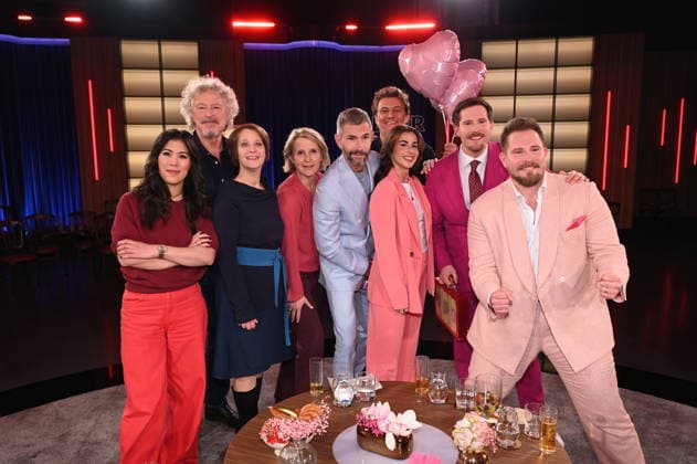 Science journalist Mai Thi Nguyen Kim, musician Wolfgang Niedecken, author Barbara Pachl Eberhart, Susan Link and Micky Beisenherz, opera singer Jonas Kaufmann, singer Sarah Engels and Dennis and Benni Wolter, l r, as guests on the WDR talk show Kölner Treff