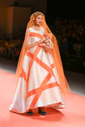 Agatha Ruiz de la Prada - Mercedes-Benz Fashion Week Madrid - 20 Mar 2026 A model walks the runway wearing a design by Agatha Ruiz de la Prada during the Mercedes-Benz Fashion Week de Madrid in IFEMA. Madrid Spain Copyright: xAtilanoxGarciax xSOPAxImagesx photos09609