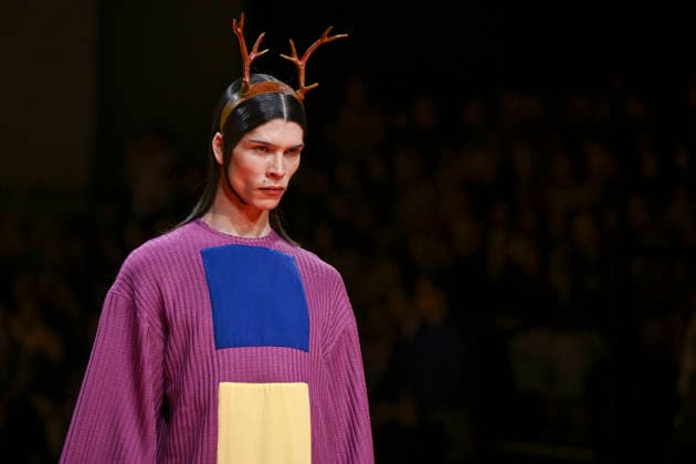 Agatha Ruiz de la Prada - Mercedes-Benz Fashion Week Madrid - 20 Mar 2026 A model walks the runway wearing a design by Agatha Ruiz de la Prada during the Mercedes-Benz Fashion Week de Madrid in IFEMA. Madrid Spain Copyright: xAtilanoxGarciax xSOPAxImagesx photos09581