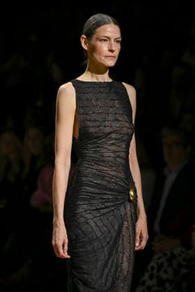 Simorra - Mercedes-Benz Fashion Week Madrid - 20 Mar 2026 A model walks the runway wearing a design by Simorra during the Mercedes-Benz Fashion Week de Madrid in IFEMA. Madrid Spain Copyright: xAtilanoxGarciax xSOPAxImagesx photos09536