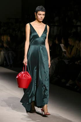 Simorra - Mercedes-Benz Fashion Week Madrid - 20 Mar 2026 A model walks the runway wearing a design by Simorra during the Mercedes-Benz Fashion Week de Madrid in IFEMA. Madrid Spain Copyright: xAtilanoxGarciax xSOPAxImagesx photos09528