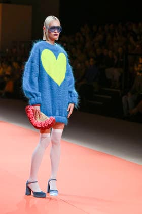 Agatha Ruiz de la Prada - Mercedes-Benz Fashion Week Madrid - 20 Mar 2026 A model walks the runway wearing a design by Agatha Ruiz de la Prada during the Mercedes-Benz Fashion Week de Madrid in IFEMA. Madrid Spain Copyright: xAtilanoxGarciax xSOPAxImagesx photos09544