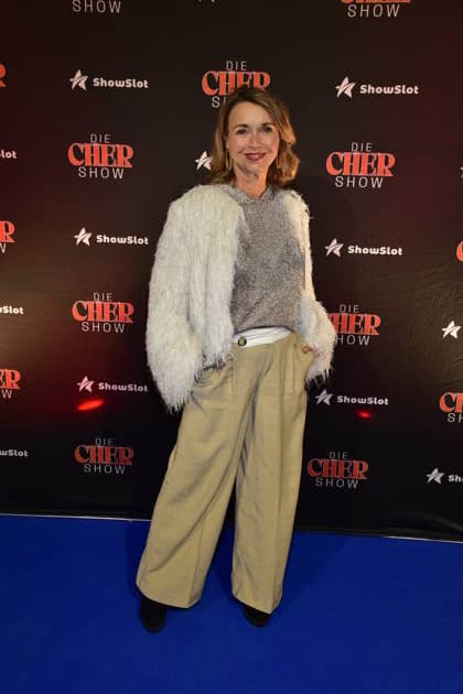 Cher musIcal Berlin Premiere Tina Ruland Arrival Blue Carpet to the new Mucical by and about US Popstar Cher at BlueMax Theatere Berlin on 20 03 2026 Photopress Mueller