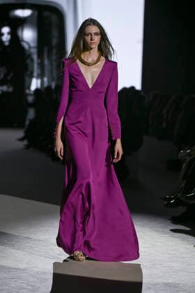Malne - Mercedes-Benz Fashion Week Madrid - 20 Mar 2026 A model walks the runway wearing a design by Malne during the Mercedes-Benz Fashion Week de Madrid in IFEMA. Madrid Spain Copyright: xAtilanoxGarciax xSOPAxImagesx photos09824