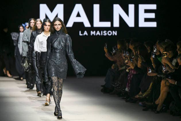 Malne - Mercedes-Benz Fashion Week Madrid - 20 Mar 2026 A model walks the runway wearing a design by Malne during the Mercedes-Benz Fashion Week de Madrid in IFEMA. Madrid Spain Copyright: xAtilanoxGarciax xSOPAxImagesx photos09837