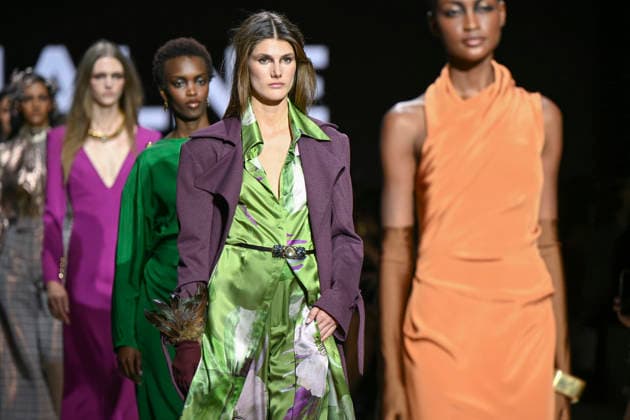 Malne - Mercedes-Benz Fashion Week Madrid - 20 Mar 2026 A model walks the runway wearing a design by Malne during the Mercedes-Benz Fashion Week de Madrid in IFEMA. Madrid Spain Copyright: xAtilanoxGarciax xSOPAxImagesx photos09840