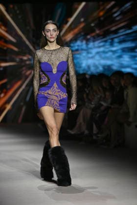 Custo - Mercedes-Benz Fashion Week Madrid - 20 Mar 2026 A model walks the runway wearing a design by Custo during the Mercedes-Benz Fashion Week de Madrid in IFEMA. Madrid Spain Copyright: xAtilanoxGarciax xSOPAxImagesx photos09747