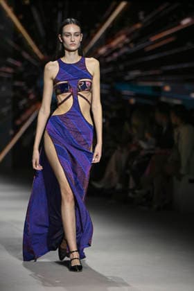 Custo - Mercedes-Benz Fashion Week Madrid - 20 Mar 2026 A model walks the runway wearing a design by Custo during the Mercedes-Benz Fashion Week de Madrid in IFEMA. Madrid Spain Copyright: xAtilanoxGarciax xSOPAxImagesx photos09751