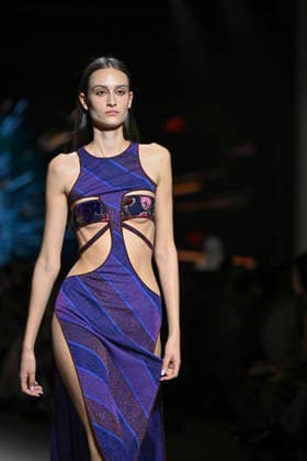 Custo - Mercedes-Benz Fashion Week Madrid - 20 Mar 2026 A model walks the runway wearing a design by Custo during the Mercedes-Benz Fashion Week de Madrid in IFEMA. Madrid Spain Copyright: xAtilanoxGarciax xSOPAxImagesx photos09752