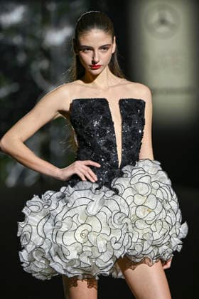 Hannibal Laguna - Mercedes-Benz Fashion Week Madrid in Madrid, Spain - 20 Mar 2026 A model walks the runway wearing a design by Hannibal Laguna during Mercedes-Benz Fashion Week de Madrid in IFEMA. Madrid Spain Copyright: xAtilanoxGarciax xSOPAxImagesx photos09673