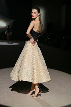 Hannibal Laguna - Mercedes-Benz Fashion Week Madrid in Madrid, Spain - 20 Mar 2026 A model walks the runway wearing a design by Hannibal Laguna during Mercedes-Benz Fashion Week de Madrid in IFEMA. Madrid Spain Copyright: xAtilanoxGarciax xSOPAxImagesx photos09676