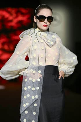 Hannibal Laguna - Mercedes-Benz Fashion Week Madrid in Madrid, Spain - 20 Mar 2026 A model walks the runway wearing a design by Hannibal Laguna during Mercedes-Benz Fashion Week de Madrid in IFEMA. Madrid Spain Copyright: xAtilanoxGarciax xSOPAxImagesx photos09662