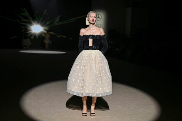 Hannibal Laguna - Mercedes-Benz Fashion Week Madrid in Madrid, Spain - 20 Mar 2026 A model walks the runway wearing a design by Hannibal Laguna during Mercedes-Benz Fashion Week de Madrid in IFEMA. Madrid Spain Copyright: xAtilanoxGarciax xSOPAxImagesx photos09667