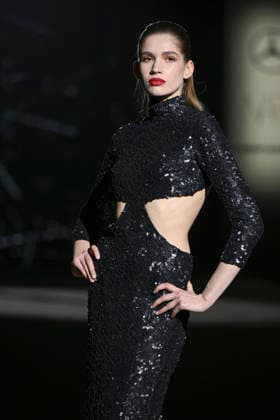 Hannibal Laguna - Mercedes-Benz Fashion Week Madrid in Madrid, Spain - 20 Mar 2026 A model walks the runway wearing a design by Hannibal Laguna during Mercedes-Benz Fashion Week de Madrid in IFEMA. Madrid Spain Copyright: xAtilanoxGarciax xSOPAxImagesx photos09635