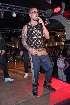 Eric Sindermann at the ERIC SINDERMANN IKONE FASHION SHOW at the Hofbräu Wirtshaus in Berlin on 20 03 2026