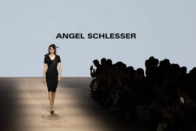 Angel Schlessers fashion show at Mercedes Benz Fashion Week A model during an Angel Schlessers fashion show on the occasion of the Mercedes Benz Fashion Week, March 21, 2026, in Madrid Spain Angel Schlessers fashion show is part of the Mercedes Benz Fashion Week Madrid, the main Spanish fashion show organized by IFEMA, which brings together established firms and new talents The brand, historical hallmark of Spanish fashion, stands out for its minimalism and refined tailoring MARCH 21, 2026 FASHION Madrid Madrid Madrid Spain  Copyright: xRicardoxRubiox 7384493