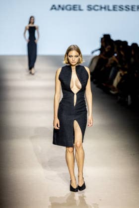 Angel Schlessers fashion show at Mercedes Benz Fashion Week A model during an Angel Schlessers fashion show on the occasion of the Mercedes Benz Fashion Week, March 21, 2026, in Madrid Spain Angel Schlessers fashion show is part of the Mercedes Benz Fashion Week Madrid, the main Spanish fashion show organized by IFEMA, which brings together established firms and new talents The brand, historical hallmark of Spanish fashion, stands out for its minimalism and refined tailoring MARCH 21, 2026 FASHION Madrid Madrid Madrid Spain  Copyright: xRicardoxRubiox 7384501