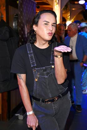 Jeldos plug at the Dr Sindsen Fashion Show Icon at Hofbräu Wirtshaus Berlin Berlin, 20 03 2026 Foto:xN.xKubelkax xFuturexImagex sindsen_6308
