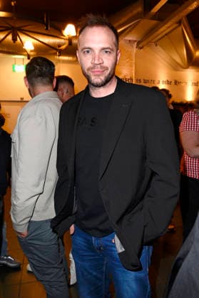 Patrick Heinrich at the Dr Sindsen Fashion Show Icon at Hofbräu Wirtshaus Berlin Berlin, 20 03 2026 Foto:xN.xKubelkax xFuturexImagex sindsen_6315