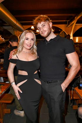 Marlisa Rudizo with boyfriend William Raab at the Dr Sindsen Fashion Show Icon at Hofbräu Wirtshaus Berlin Berlin, 20 03 2026 Foto:xN.xKubelkax xFuturexImagex sindsen_6322