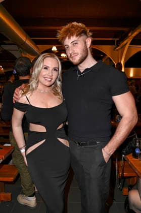 Marlisa Rudizo with boyfriend William Raab at the Dr Sindsen Fashion Show Icon at Hofbräu Wirtshaus Berlin Berlin, 20 03 2026 Foto:xN.xKubelkax xFuturexImagex sindsen_6323