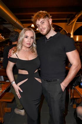 Marlisa Rudizo with boyfriend William Raab at the Dr Sindsen Fashion Show Icon at Hofbräu Wirtshaus Berlin Berlin, 20 03 2026 Foto:xN.xKubelkax xFuturexImagex sindsen_6324