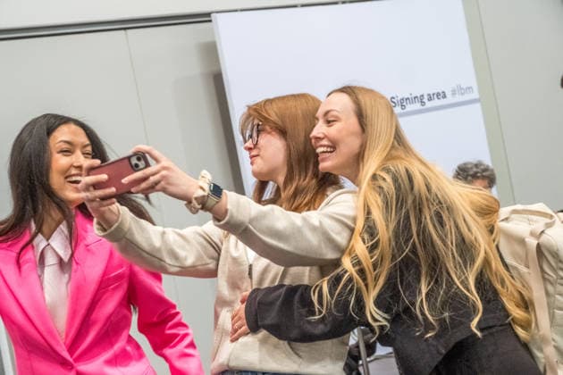 Third day of the Leipzig Book Fair 2026 Crowds, long queues and long waiting times dominate the scene TV presenter and model Rebecca Mir ex Germanys Next Top Model Leipzig Book Fair 2026 Day 3