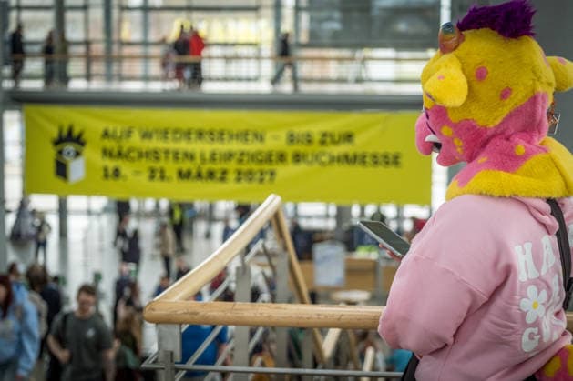 Third day of the Leipzig Book Fair 2026 Crowds, long queues and long waiting times dominate the picture In 2027, the book fair will take place from March 18 21, 2027 Leipzig Book Fair 2026 Day 3