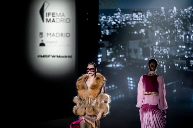 Odette Alvarezs fashion show at Mercedes Benz Fashion Week Odette Alvarezs fashion show on the occasion of Mercedes Benz Fashion Week, on March 21, 2026, in Madrid Spain Odette Alvarez, founder of Teté by Odette, is a brand that stands out for its romantic and feminine aesthetics, is a brand that stands out for its romantic and feminine aesthetics Her fashion show is part of the Mercedes Benz Fashion Week Madrid, the main Spanish fashion show organized by IFEMA, which brings together established firms and new talents 21 MARCH 2026 FASHION MODELS SHOWS MODELS SHOW MBFW A Pé Madrid Madrid Madrid Espana  Copyright: xA.xPÃ rezxMecax 7385282