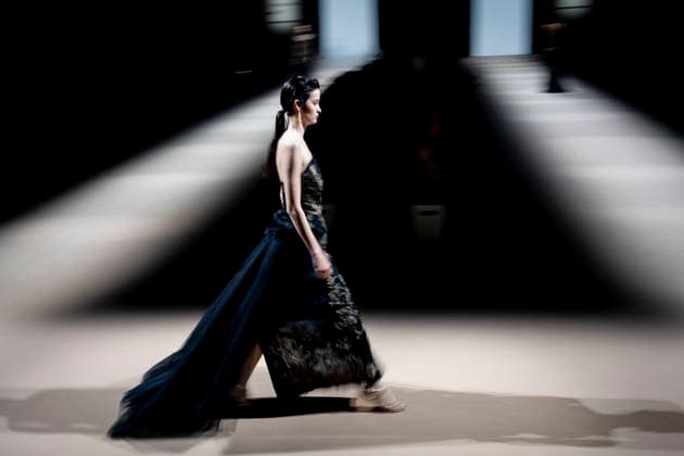 Yolancris fashion show at the Mercedes Benz Fashion Week A model during a Yolancris fashion show on the occasion of the Mercedes Benz Fashion Week, March 21, 2026, in Madrid Spain Yolancris is a firm specializing in bridal and handcrafted haute couture Its fashion show is part of the Mercedes Benz Fashion Week Madrid, the main Spanish fashion show organized by IFEMA, which brings together established firms and new talent MARCH 21, 2026 FASHION MODEL MODEL SHOWS MODEL SHOW MBFW A Pé Madrid Madrid Madrid Spain  Copyright: xA.xPÃ rezxMecax 7385629