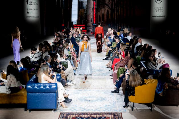 Parade of Lola Casademunt by Maite at Mercedes Benz Fashion Week Parade of Lola Casademunt by Maite on the occasion of the Mercedes Benz Fashion Week, March 21, 2026, in Madrid Spain Lola Casademunt by Maite is a firm recognized for its daring style with a very marked identity Her parade is part of the Mercedes Benz Fashion Week Madrid, main Spanish fashion show organized by IFEMA, which brings together established firms and new talents 21 MARCH 2026 FASHION MODEL MBFW MODEL DESIGNER SHOW A Pé Madrid Madrid Spain  Copyright: xA.xPÃ rezxMecax 7386036