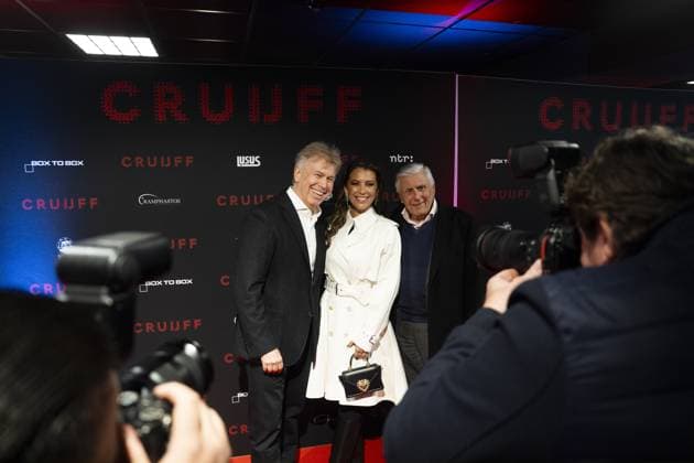AMSTERDAM - From left to right: Marcel Boekhoorn, Rebecca Cabau van Kasbergen and Sjaak Swart prior to the world premiere of the four-part documentary Cruijff in the Johan Cruijff ArenA. JEROEN JUMELET ANP netherlands out - belgium out  Copyright: xx x554015650x originalFilename: 554015650.jpg