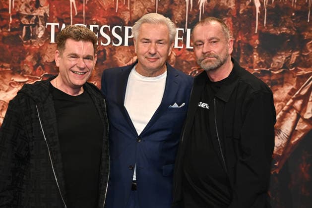 Peter Plate, Klaus Wowereit and Ulf Leo Sommer at the Wir sind am Leben musical premiere at the Theater des Westens on 21 03 2026 in Berlin Wir Sind Am Leben musical premiere in Berlin