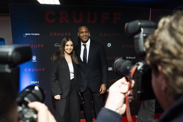 AMSTERDAM - Rossana and Patrick Kluivert prior to the world premiere of the four-part documentary Cruijff in the Johan Cruijff ArenA. JEROEN JUMELET ANP netherlands out - belgium out  Copyright: xx x554016712x originalFilename: 554016712.jpg