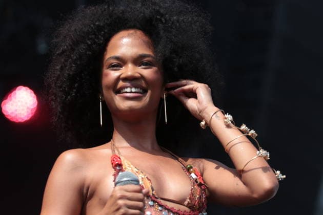 Entertainment Bilder des Tages SaO PAULO, SP - 21.03.2026: LOLLAPALOOZA BRASIL 2026 - Paraiba singer Agnes Nunes takes to the Budweiser stage at Lollapalooza 2026 in the early afternoon of this Saturday (21), at the Interlagos racetrack, in the south of Sao Paulo. The festival brings together national and international acts in yet another edition in the capital of Sao Paulo. x2909389x  AngÃ licaxAlves