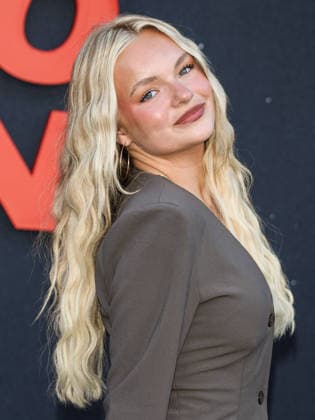 Los Angeles Premiere Of Netflix s Something Very Bad Is Going To Happen Season 1 HOLLYWOOD, LOS ANGELES, CALIFORNIA, USA - MARCH 19: Pressley Hosbach arrives at the Los Angeles Premiere Of Netflix s Something Very Bad Is Going To Happen Season 1 held at The Egyptian Theatre Hollywood on March 19, 2026 in Hollywood, Los Angeles, California, United States., Credit:Chad Salvador Avalon United States, California, Hollywood, The Egyptian Theatre Hollywood Copyright: xChadxSalvadorx xAvalonx 1085029817