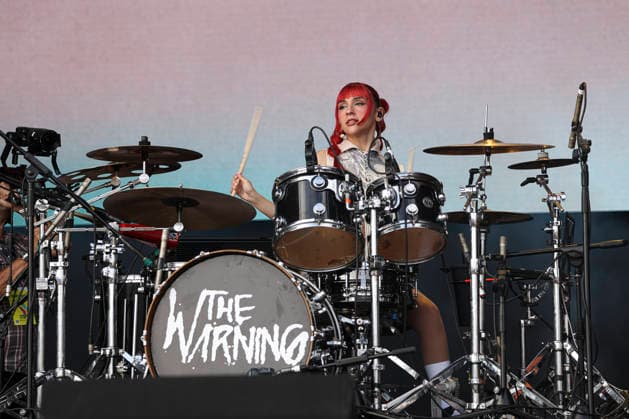 The Mexican band The Warning will perform at Lollapalooza Brazil 2026 in Sao Paulo. Sao Paulo (SP), 03 21 2026 Lollapalooza Brazil Show The Warning The Mexican band The Warning performs during the Lollapalooza Brazil festival, held at the Interlagos racetrack in the southern part of Sao Paulo. The event brings together national and international artists for three days of shows and musical attractions. (Foto: Leco Viana Thenews2 imago images) The Mexican band The Warning will perform at Lollapalooza Brazil 2026 in Sao Paulo.  Copyright: xLecoxVianax