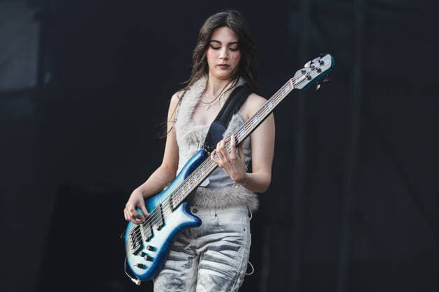 SaO PAULO, SP - 21.03.2026: LOLLAPALOOZA BRASIL 2026 - The group The Warning, formed by Alejandra Villarreal VÃ lez (bass), Daniela Villareal (guitar and vocals) and Paulina Villarreal (drums) performs on the Flying Fish Stage this Saturday afternoon (21) at Lollapalooza Brasil 2026 held at the Interlagos Racetrack in Sao Paulo. x2909659x  YurixMurakami