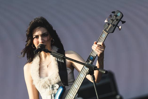 SaO PAULO, SP - 21.03.2026: LOLLAPALOOZA BRASIL 2026 - The group The Warning, formed by Alejandra Villarreal VÃ lez (bass), Daniela Villareal (guitar and vocals) and Paulina Villarreal (drums) performs on the Flying Fish Stage this Saturday afternoon (21) at Lollapalooza Brasil 2026 held at the Interlagos Racetrack in Sao Paulo. x2909662x  YurixMurakami