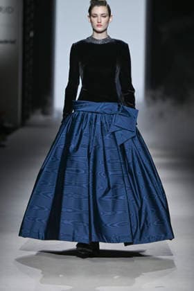 February 28, 2026, Madrid, Spain: A model walks the runway wearing a design by Menchen Tomas during Mercedes-Benz Fashion Week de Madrid in IFEMA. Madrid Spain  - ZUMAs197 20260228_aaa_s197_2899 Copyright: xAtilanoxGarciax