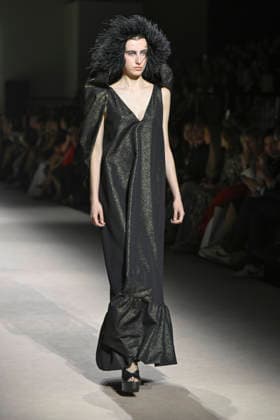Fely Campo - Mercedes-Benz Fashion Week Madrid, Spain - 21Mar 2026 A model walks the runway wearing a design by Fely Campo during Mercedes-Benz Fashion Week de Madrid in IFEMA. Madrid Spain Copyright: xAtilanoxGarciax xSOPAxImagesx photos09928