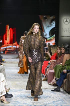 Lola Casademunt - Mercedes-Benz Fashion Week Madrid, Spain - 21 Mar 2026 A model walks the runway wearing a design by Lola Casademunt during Mercedes-Benz Fashion Week de Madrid in IFEMA. Madrid Spain Copyright: xAtilanoxGarciax xSOPAxImagesx photos10141