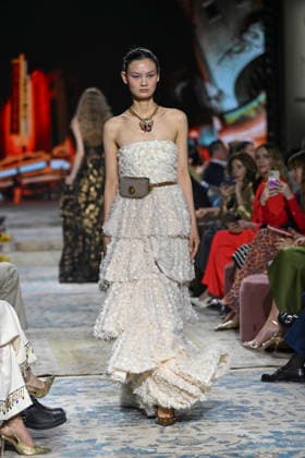 Lola Casademunt - Mercedes-Benz Fashion Week Madrid, Spain - 21 Mar 2026 A model walks the runway wearing a design by Lola Casademunt during Mercedes-Benz Fashion Week de Madrid in IFEMA. Madrid Spain Copyright: xAtilanoxGarciax xSOPAxImagesx photos10150