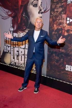 abb Klaus Wowereit ex mayor at the German premiere of Wir sind am Leben das Berlin Musical at the Theater des Westens on Saturday 21 03 2026 Berlin Germany