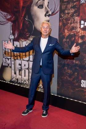 abb Klaus Wowereit ex mayor at the German premiere of Wir sind am Leben das Berlin Musical at the Theater des Westens on Saturday 21 03 2026 Berlin Germany