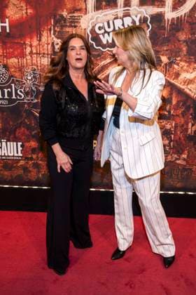 abb Kim Fisher and Katarina Witt as guests at the German premiere of Wir sind am Leben das Berlin Musical at the Theater des Westens on Saturday 21 03 2026 Berlin Germany