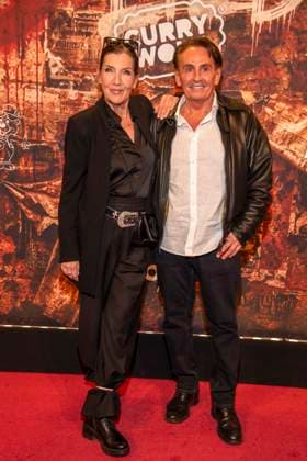 abb Katy Karrenbauer with guest at the German premiere of Wir sind am Leben das Berlin Musical at the Theater des Westens on Saturday 21 03 2026 Berlin Germany