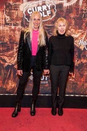 abb Anja Caspary and Annette Humpe as guests at the German premiere of Wir sind am Leben das Berlin Musical at the Theater des Westens on Saturday 21 03 2026 Berlin Germany