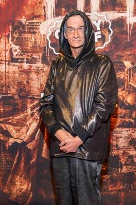 abb Georg Uecker as a guest at the German premiere of Wir sind am Leben das Berlin Musical at the Theater des Westens on Saturday 21 03 2026 Berlin Germany