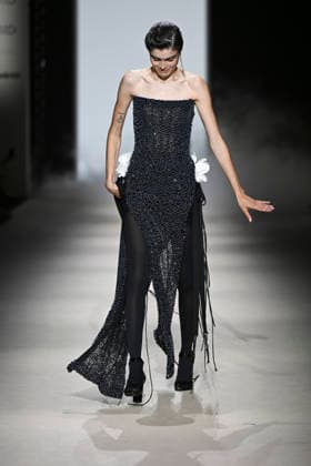 Yolancris - Mercedes-Benz Fashion Week Madrid, Spain - 21 Mar 2026 A model walks the runway wearing a design by Yolancris during Mercedes-Benz Fashion Week de Madrid in IFEMA. Madrid Spain Copyright: xAtilanoxGarciax xSOPAxImagesx photos10059